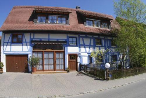 Elfenhof 3*